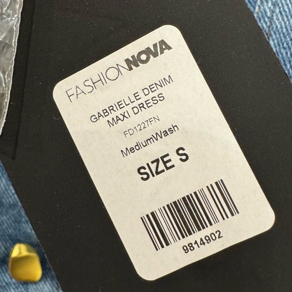 NWT FashionNova Luxe Gabrielle Denim Maxi Dress - Medium Wash - Picture 8 of 9